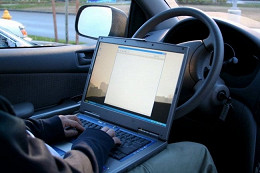 Hackers pretendem ajudar o setor automotivo contra ataques cibernéticos