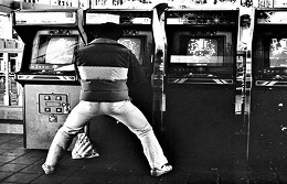 Como foi inventado o arcade?