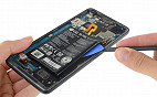 A iFixit diz que Pixel 2 XL tem a mesma possibilidade de reparação que o iPhone 8 Plus