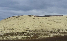 Inteligência Artificial da polícia inglesa não dá conta e confunde imagens de desertos com nudes