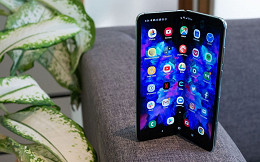 Galaxy Fold, smartphone dobrável, ganha pré-registro