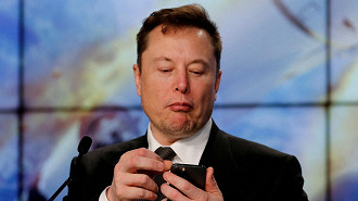 Elon Musk volta atrás e envia carta ao Twitter propondo acordo para fechar negócio. Fonte: JOE SKIPPER/REUTERS