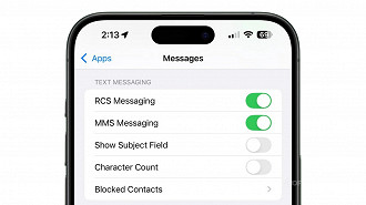 O iOS 18.1 recebe expansão de suporte ao RCS. Imagem: Reprodução