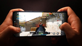 A única qualidade visual que o Moto G desbloqueou no COD Warzone foi a muito baixo, então foi com essa que testamos em ambos os aparelhos, com FPS sem limite.