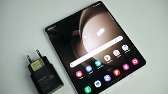 Galaxy Z Fold 6 recebe patch de segurança de março. Imagem: Oficina da Net